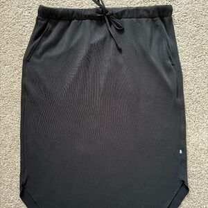 Kit and Ace black skirt size Small